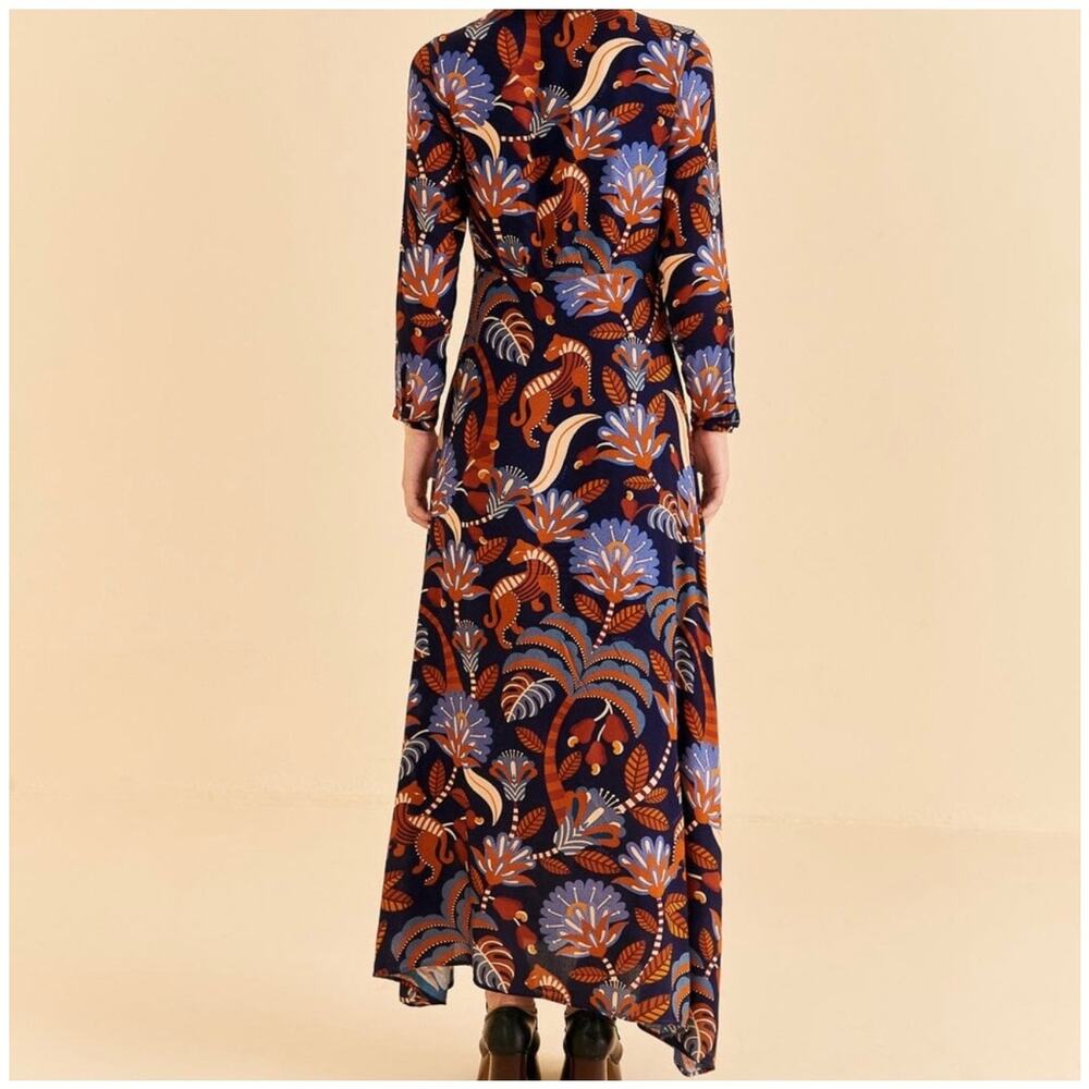 FARM RIO Nature Beauty Blue Long Sleeve V Neckline Maxi Dress Nature Beauty Blue - Picture 2 of 12